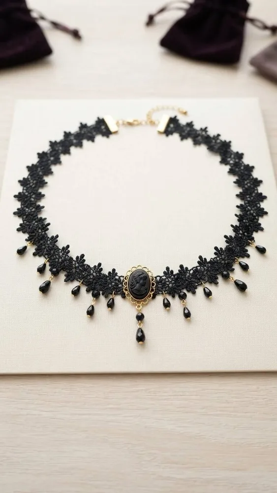 Samt-Spitzenkette „Victorian Black“ für Frauen