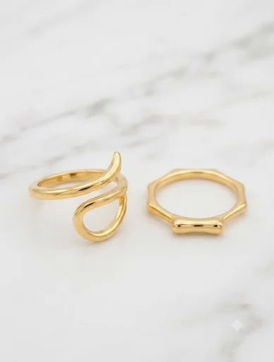„Wave & Ridge“ (17 mm & 18 mm, Gold-Optik) für Frauen