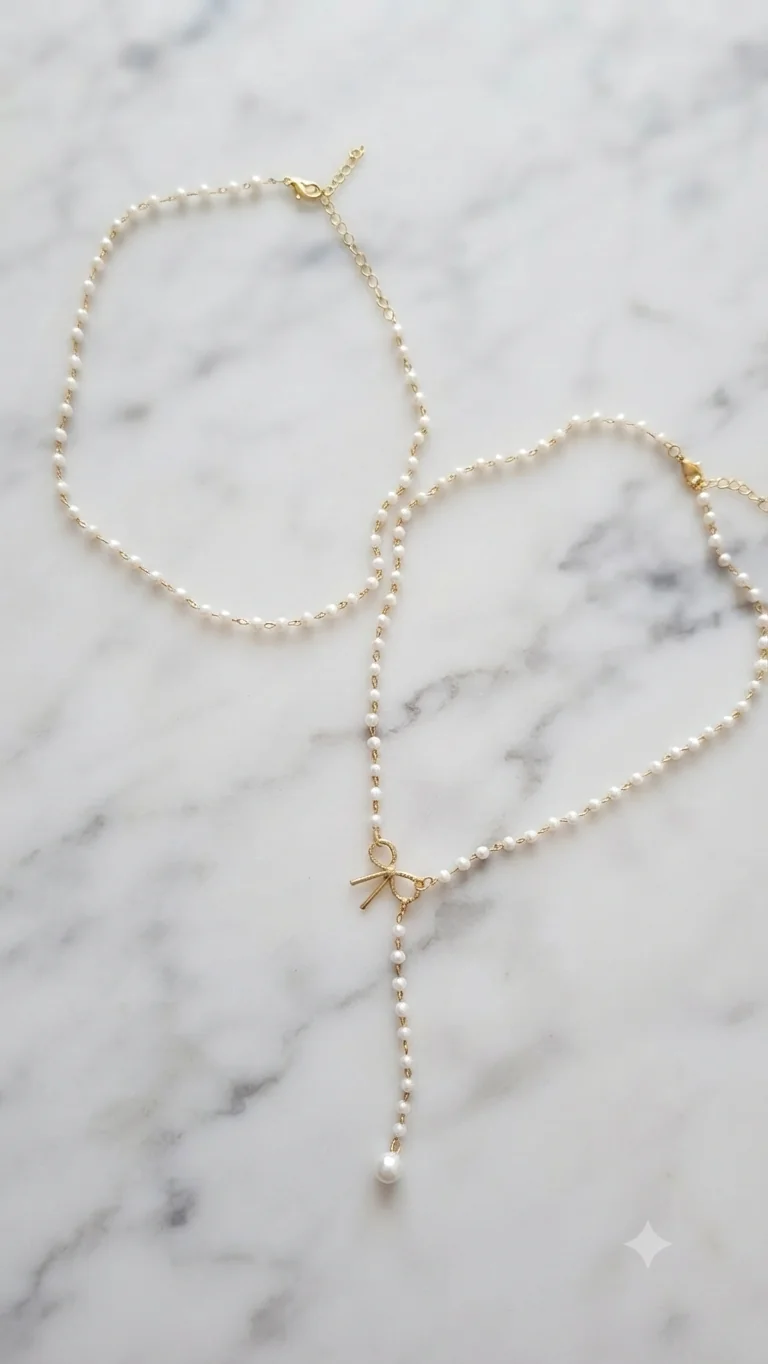 Zweiteiliges Perlenketten-Set in Gold-Optik mit Schleifen-Anhänger und Y-Kette – Halskette für Frauen